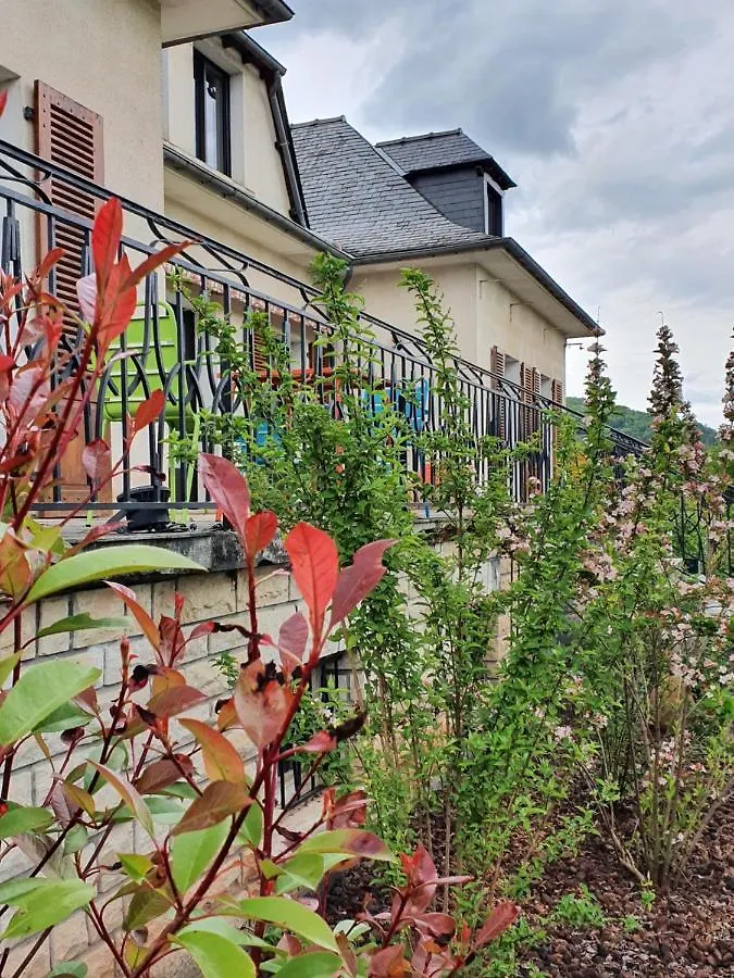 Le Curieux De Conques Bed & Breakfast Saint-Cyprien-sur-Dourdou