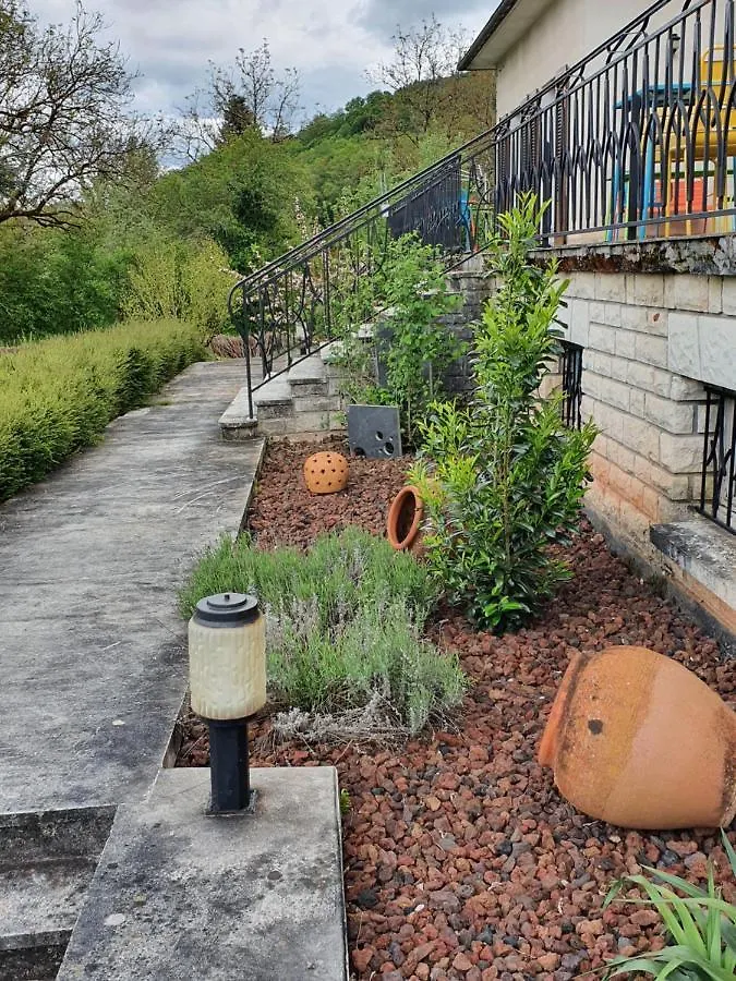 Le Curieux De Conques Bed & Breakfast Saint-Cyprien-sur-Dourdou