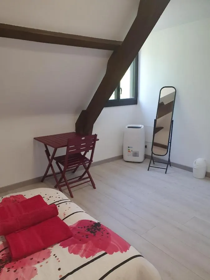 ***  Le Curieux De Conques Bed & Breakfast Saint-Cyprien-sur-Dourdou France