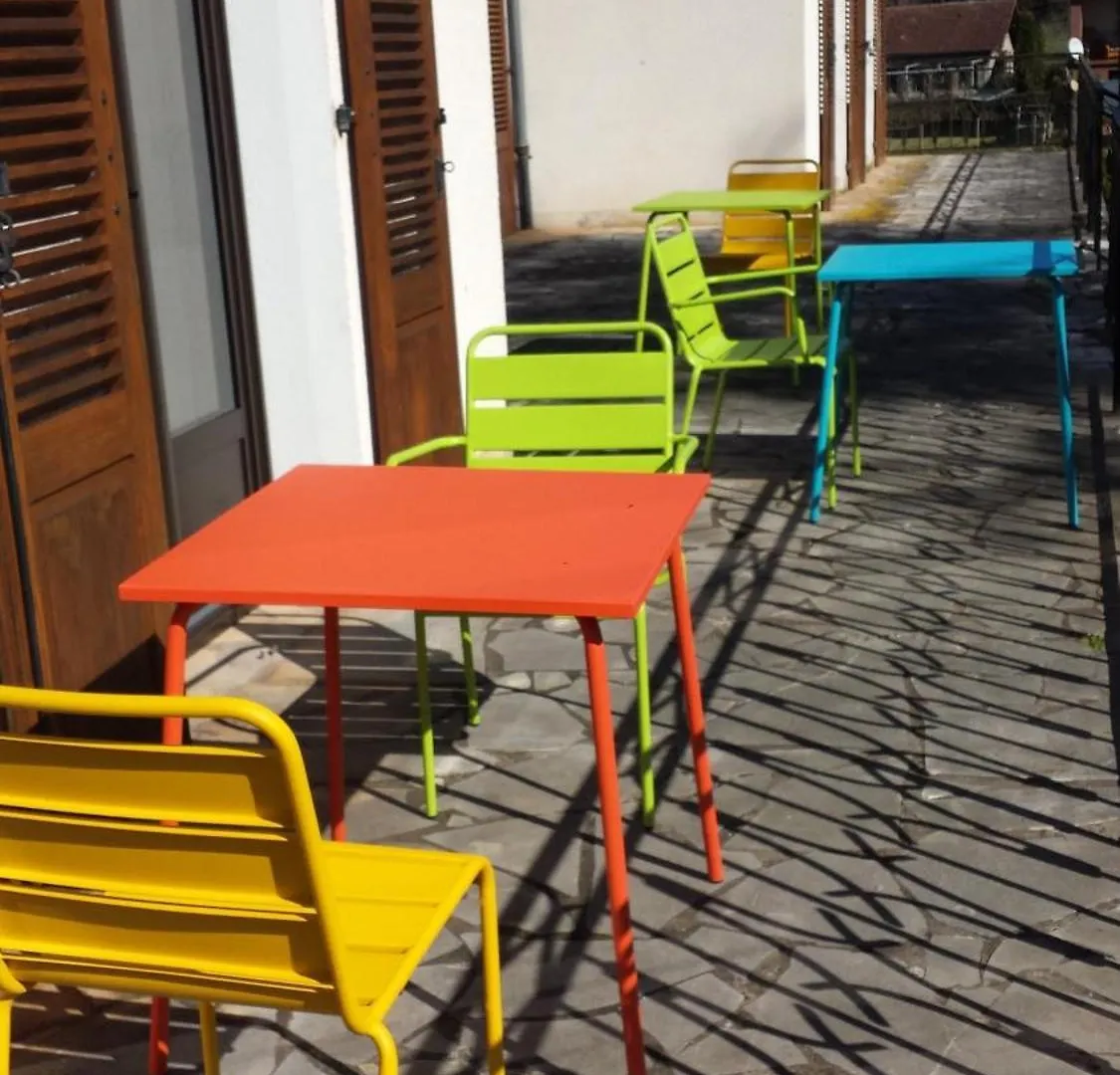 Le Curieux De Conques Bed & Breakfast Saint-Cyprien-sur-Dourdou