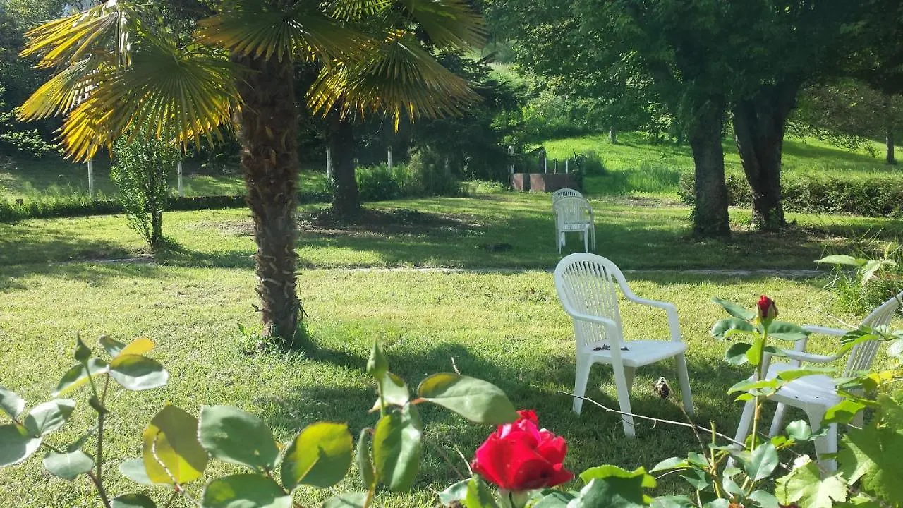 ***  Le Curieux De Conques Bed & Breakfast Saint-Cyprien-sur-Dourdou France